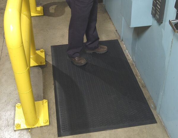 super scrape 2 Floormat.com These 3/8" mats are made of durable 100% Nitrile rubber that provide a slip-resistant surface and has 20% post consumer recycled content. <ul> <li>Molded tread-surface face cleats effectively scrape tough dirt and grime off shoes</li> <li>Effectively removes and stores dirt and sand beneath shoe level so it cannot enter the building</li> <li>Perfect for use outside of entrances as a scraper mat or as a slip resistant mat in wet areas</li> </ul>