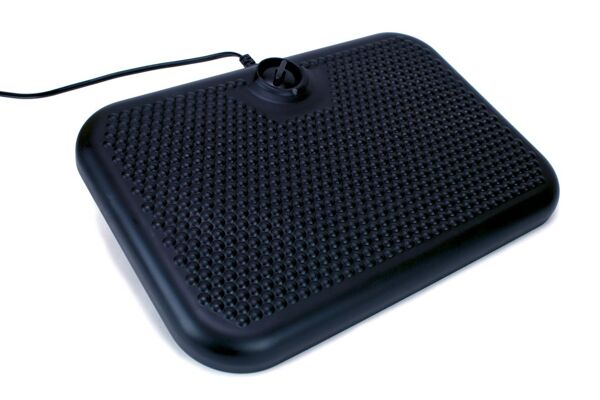 toasy toes 04 1 Floormat.com Toasty Toes has been redesigned to be smaller and lighter without sacrificing heat production. The Toasty Toes combines an ergonomically design space heater with an ergonomically designed foot rest to provide hours of comfort and warmth. <ul> <li>Energy Efficient; uses only 105 watts of electricity. 93% less than an average space heater</li> <li>Improves circulation and blood flow</li> <li>Safe to the touch, will not burn your skin</li> <li>ELT Listed</li> <li>3 adjustable positions</li> <li>2 pronged plug-in</li> </ul>